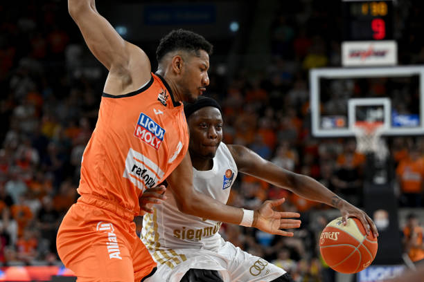 在他的带领 在他的带领