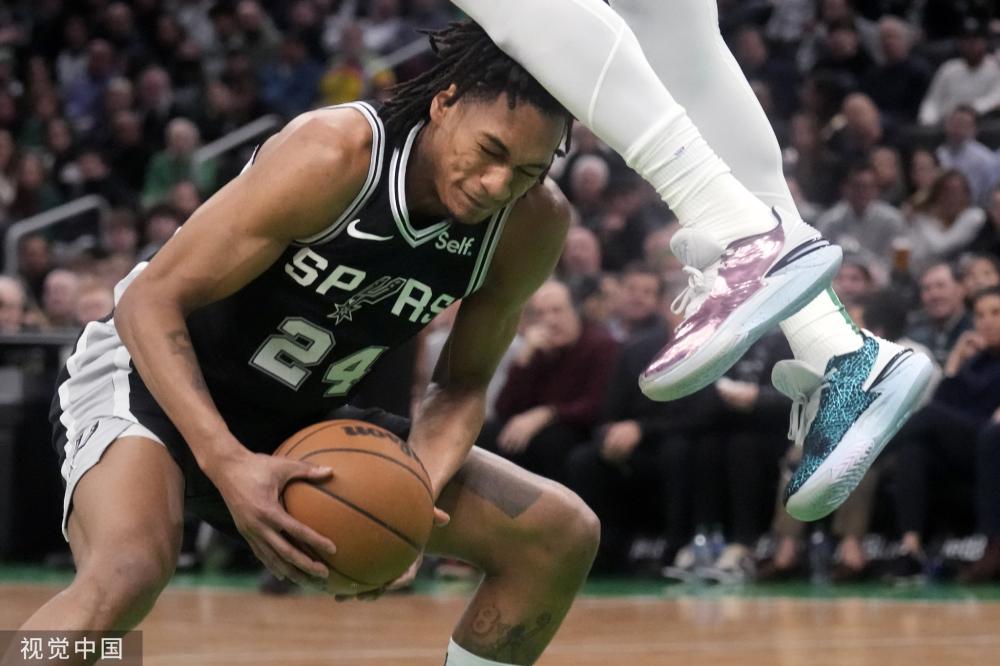 在竞争激烈 在竞争激烈