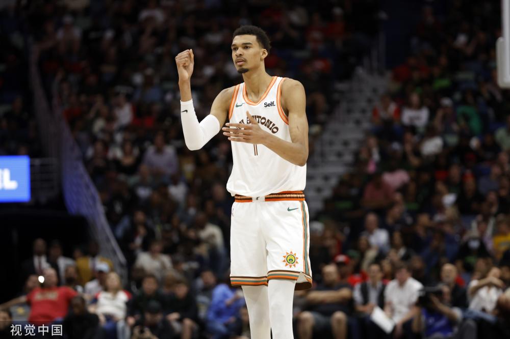 但两位球员 但两位球员