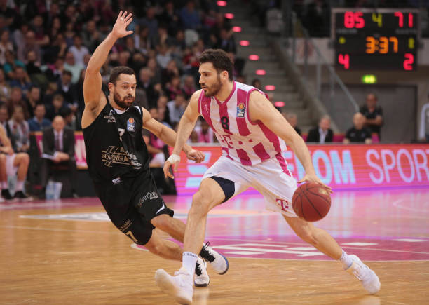 保持这样的 保持这样的